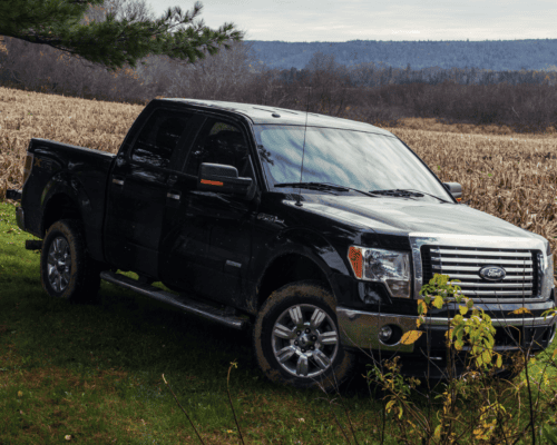 Ford Super Duty pickup truck representing a Ford Super Duty roof collapse lawsuit, rollover accident crashworthiness claims, truck roof crush injuries, roof strength under FMVSS 216, and Ford truck product liability litigation.